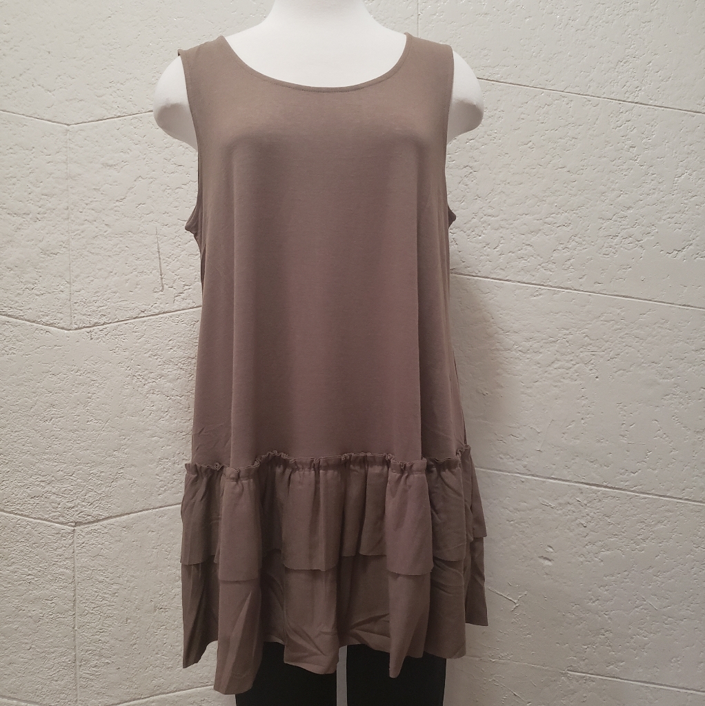 Ruffle Top Plus